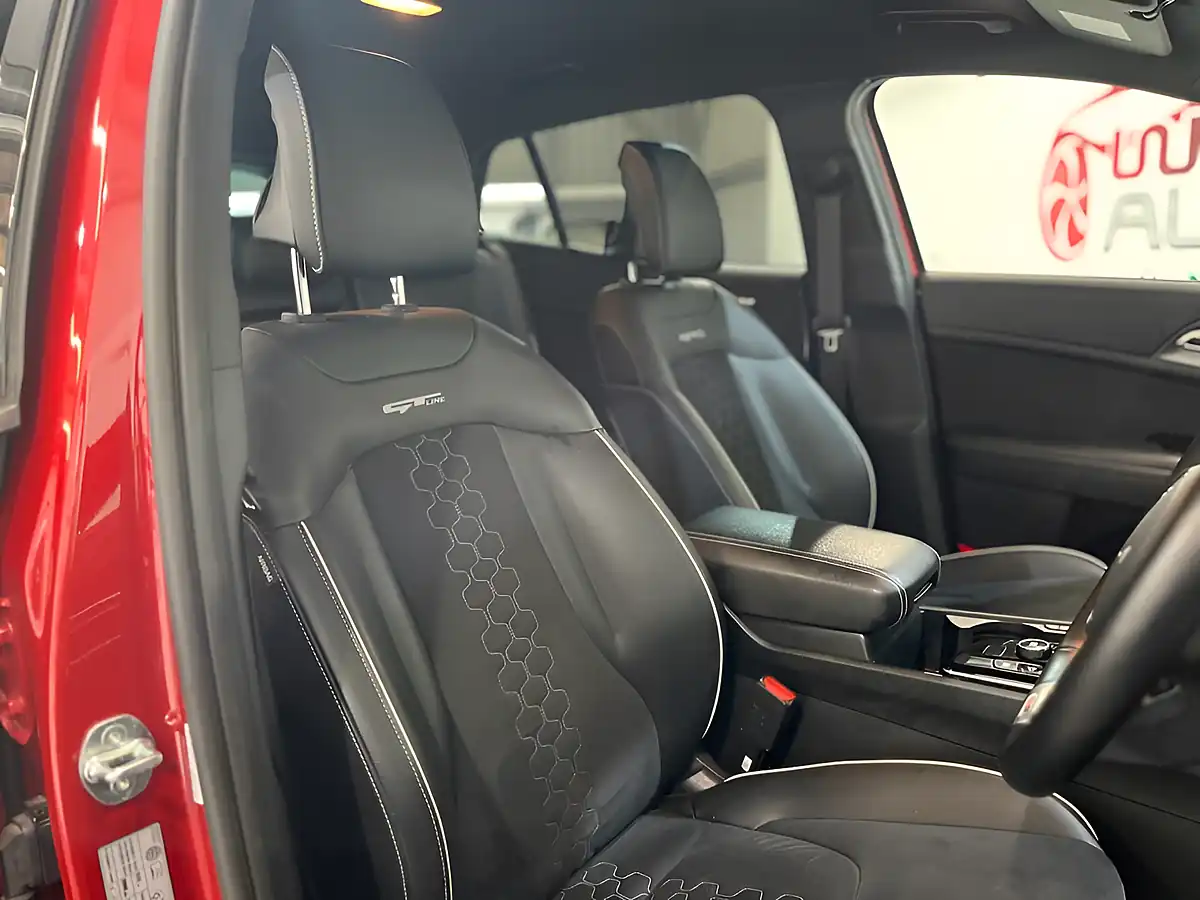 Used 2024 Kia Sportage GT-Line Red - Interior and Exterior details 12