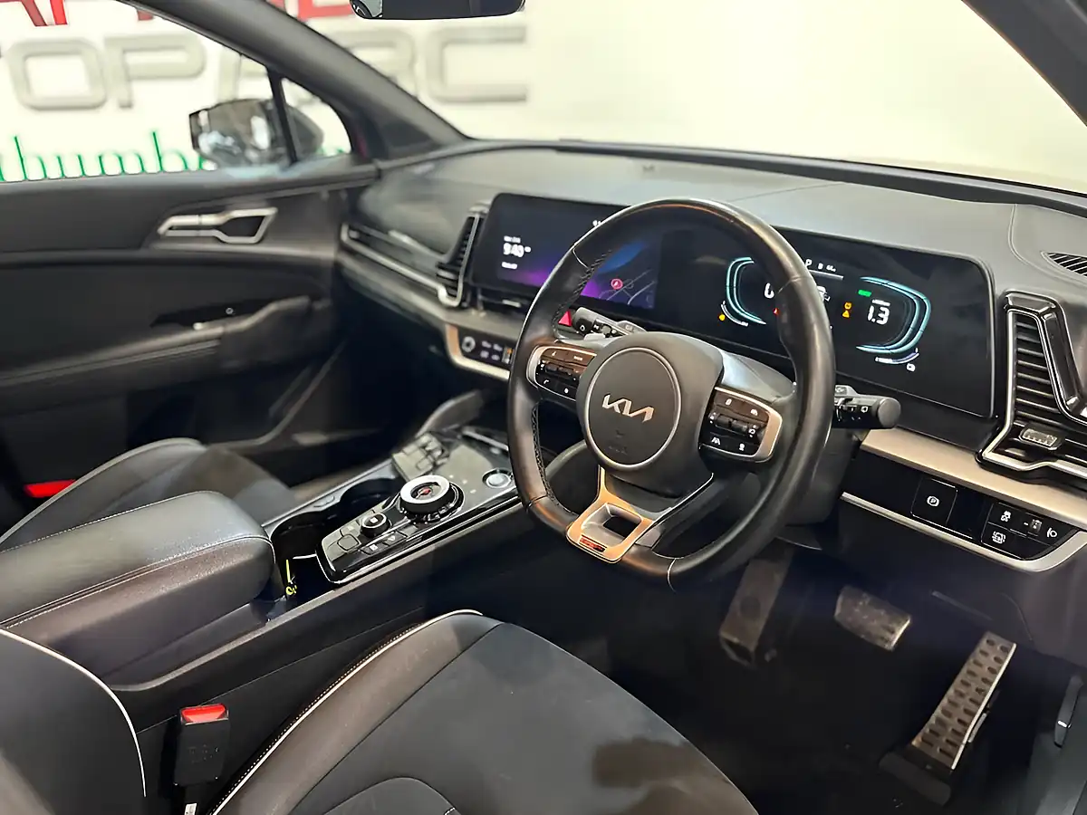 Used 2024 Kia Sportage GT-Line Red - Interior and Exterior details 15