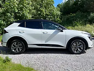 Used 2024 Kia Sportage GT-Line S White - Interior and Exterior details 2
