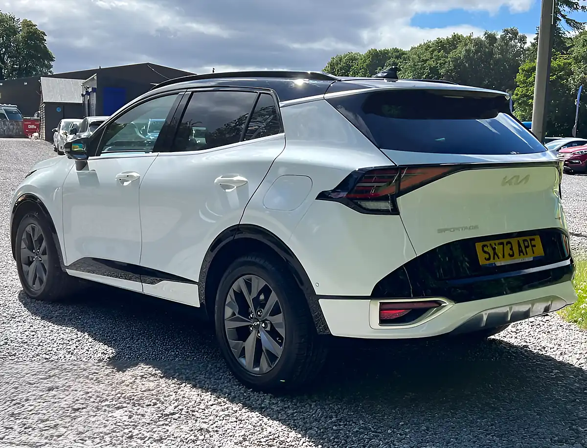 Used 2024 Kia Sportage GT-Line S White - Interior and Exterior details 5