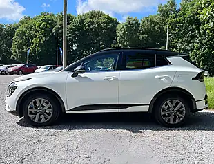Used 2024 Kia Sportage GT-Line S White - Interior and Exterior details 6