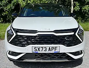 Used 2024 Kia Sportage GT-Line S White - Interior and Exterior details 8