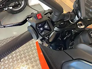 Used 2024 Ktm 125 Duke X-Ring Orange - Interior and Exterior details 13
