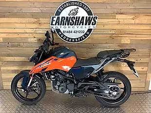 Used 2024 Ktm 125 Duke X-Ring Orange - Interior and Exterior details 2