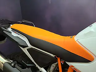 Used 2024 Ktm 1290 Super Adventure R Orange - Interior and Exterior details 13
