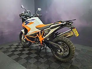 Used 2024 Ktm 1290 Super Adventure R Orange - Interior and Exterior details 14