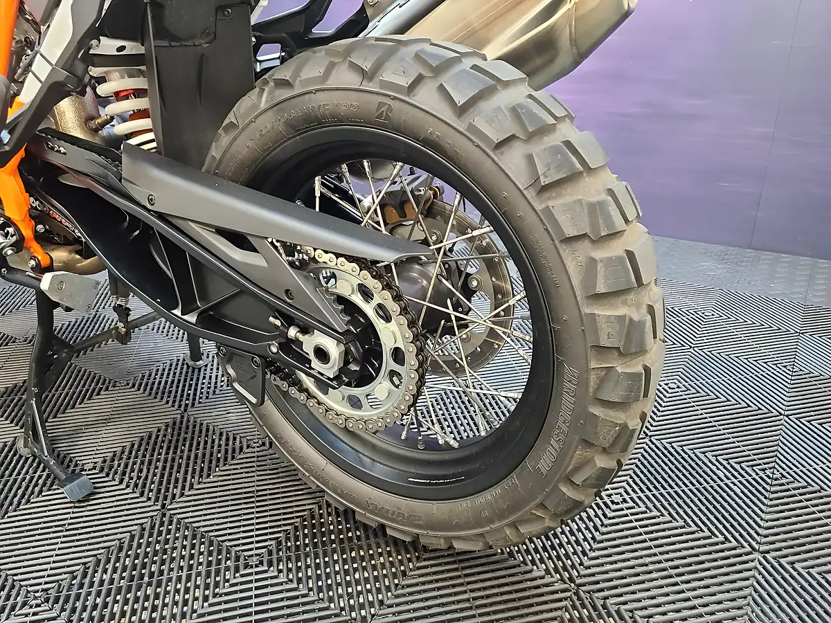 Used 2024 Ktm 1290 Super Adventure R Orange - Interior and Exterior details 18