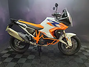 Used 2024 Ktm 1290 Super Adventure R Orange - Interior and Exterior details 2