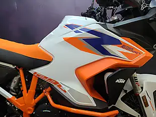 Used 2024 Ktm 1290 Super Adventure R Orange - Interior and Exterior details 6