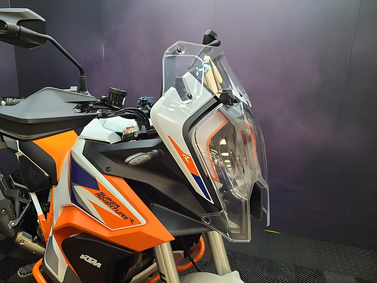Used 2024 Ktm 1290 Super Adventure R Orange - Interior and Exterior details 8