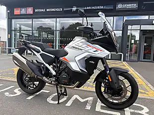 Used 2024 Ktm 1290 Super Adventure S Silver - Interior and Exterior details 2