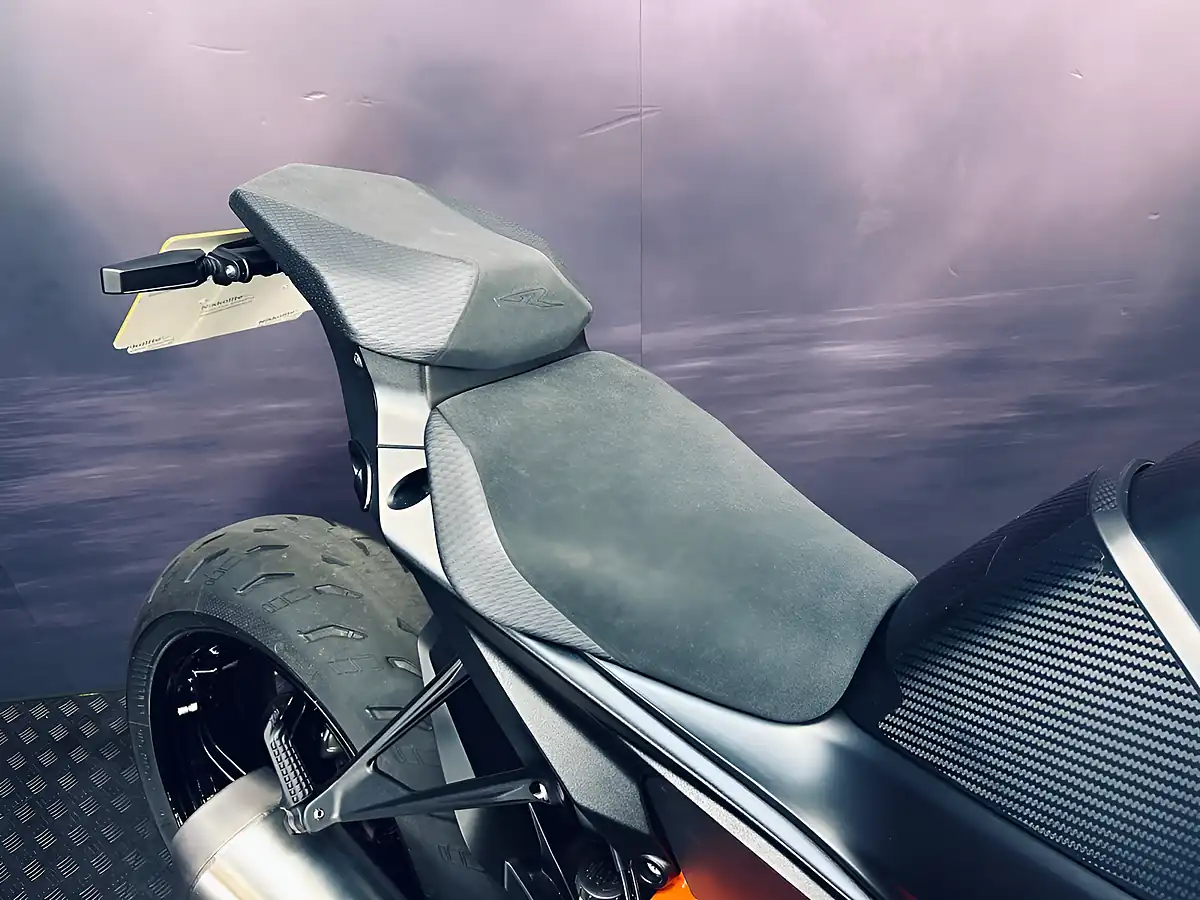 Used 2024 Ktm 1390 Super Duke R Evo Black - Interior and Exterior details 13