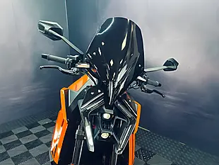 Used 2024 Ktm 1390 Super Duke R Orange - Interior and Exterior details 7