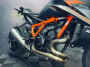 Used 2024 Ktm 1390 Superduke R Evo Black - Interior and Exterior details 10