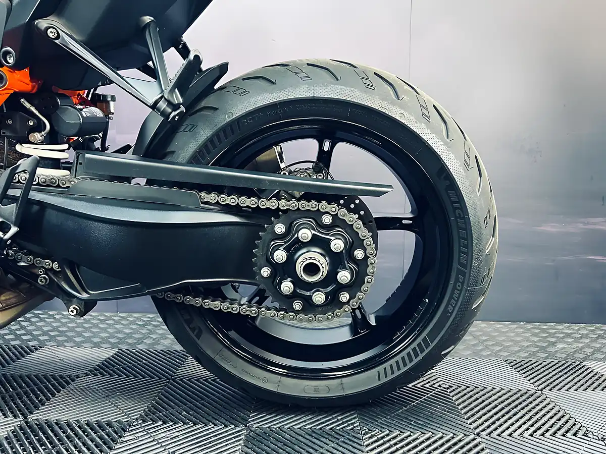 Used 2024 Ktm 1390 Superduke R Evo Black - Interior and Exterior details 18