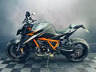 Used 2024 Ktm 1390 Superduke R Evo Black - Interior and Exterior details 3