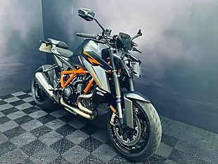 Used 2024 Ktm 1390 Superduke R Evo Black - Interior and Exterior details 4