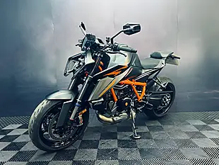 Used 2024 Ktm 1390 Superduke R Evo Black - Interior and Exterior details 5