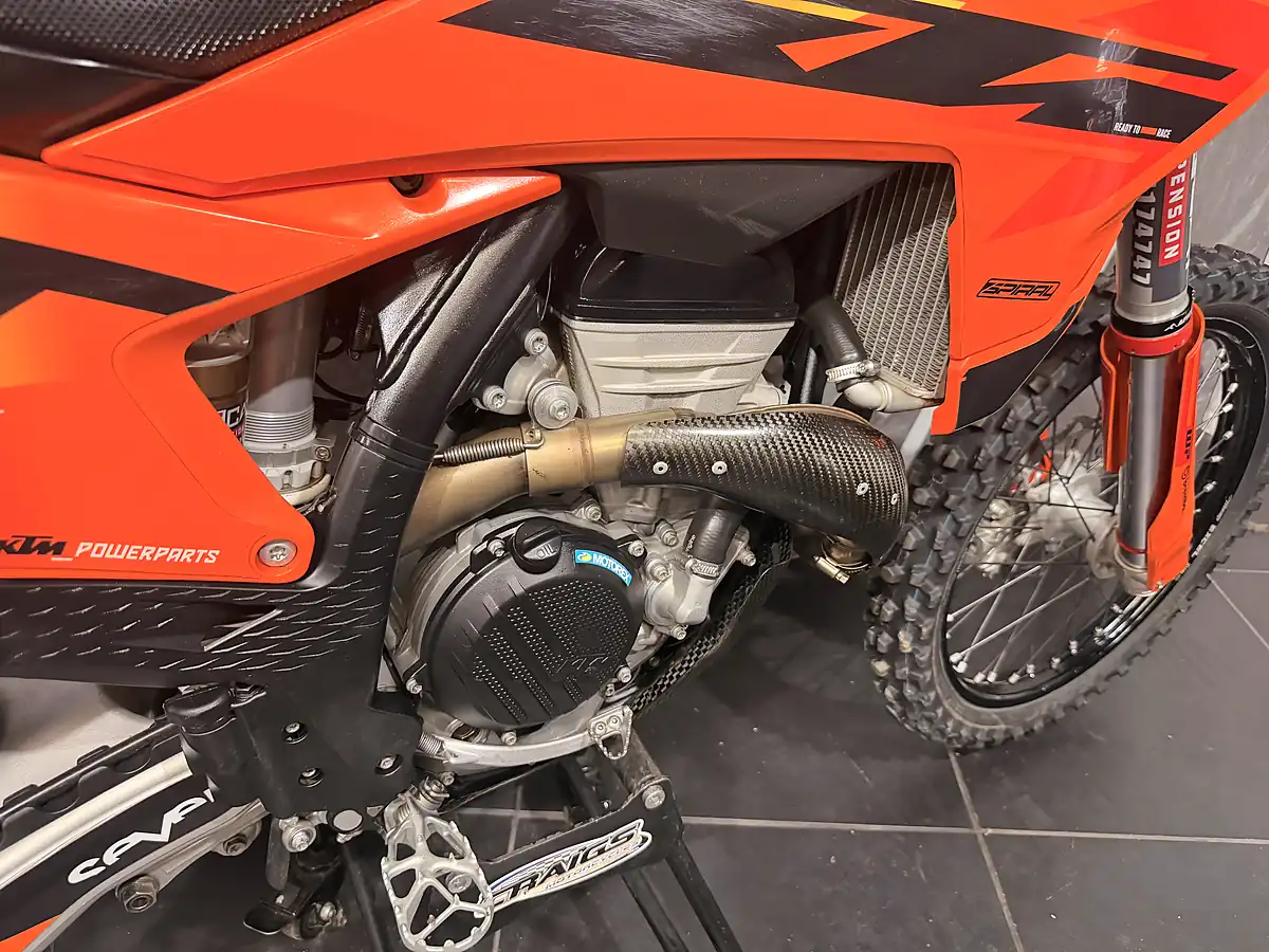 Used 2024 Ktm 350 Sx-F Orange - Interior and Exterior details 4