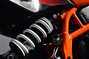 Used 2024 Ktm 390 Duke Naked Orange - Interior and Exterior details 16