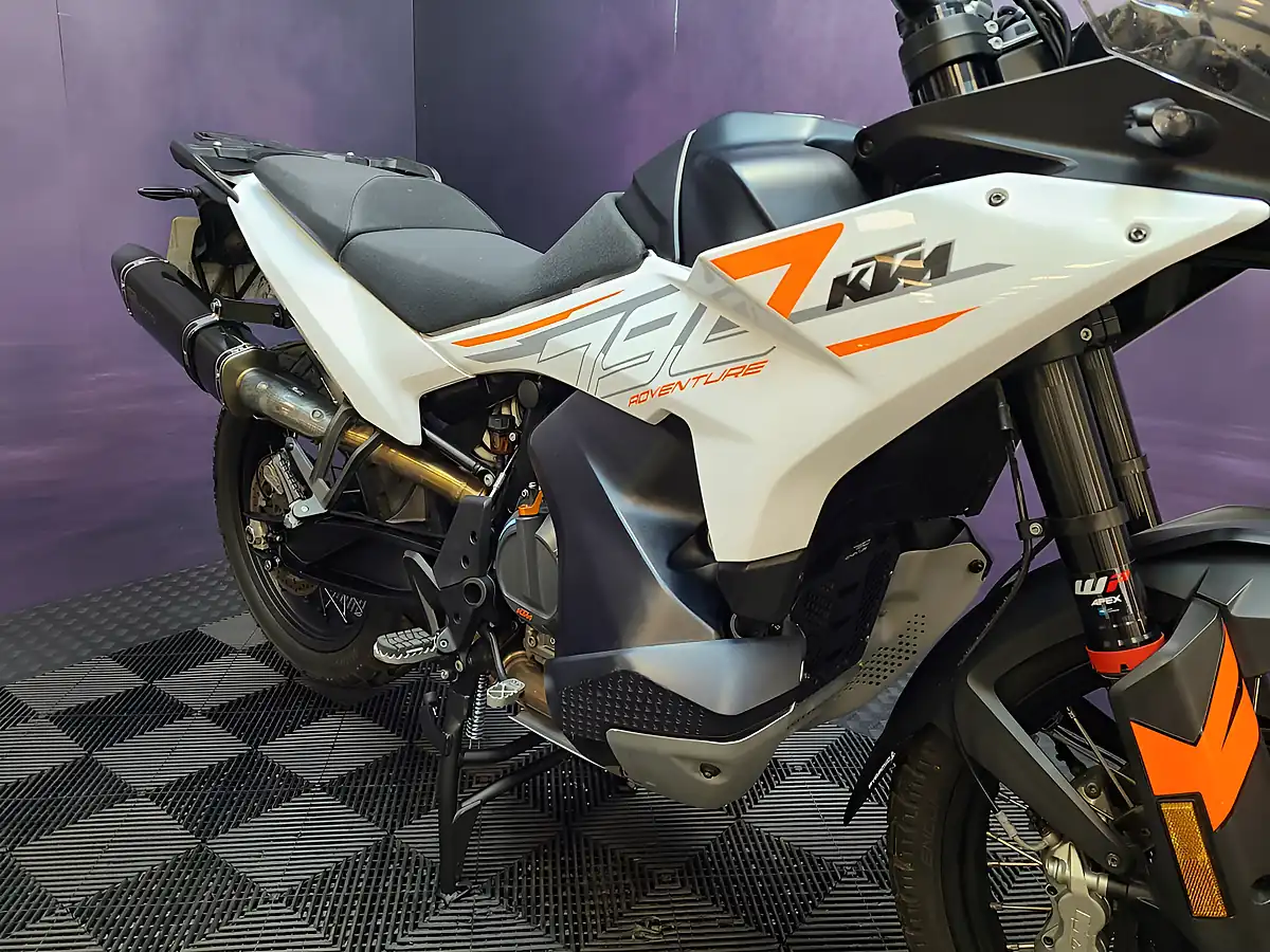 Used 2024 Ktm 790 Adventure White - Interior and Exterior details 10