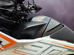 Used 2024 Ktm 790 Adventure White - Interior and Exterior details 9