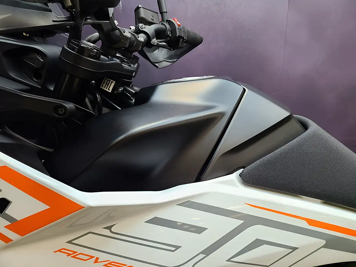 Used 2024 Ktm 790 Adventure White - Interior and Exterior details 9