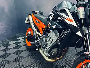 Used 2024 Ktm 890 Duke Gp Black - Interior and Exterior details 10