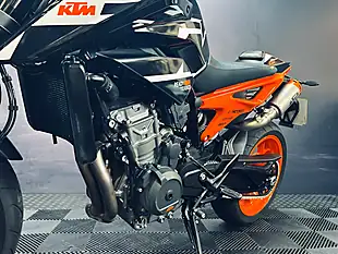 Used 2024 Ktm 890 Duke Gp Black - Interior and Exterior details 11