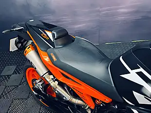 Used 2024 Ktm 890 Duke Gp Black - Interior and Exterior details 13