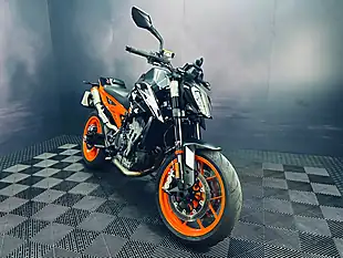 Used 2024 Ktm 890 Duke Gp Black - Interior and Exterior details 19