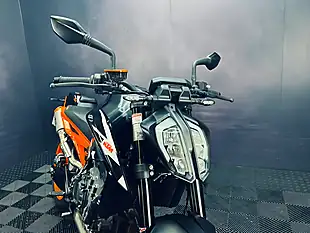 Used 2024 Ktm 890 Duke Gp Black - Interior and Exterior details 8