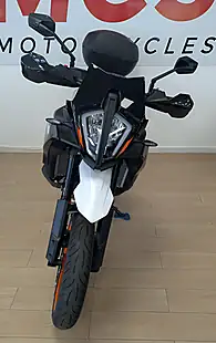 Used 2024 Ktm 890 Smt 890 Orange - Interior and Exterior details 3