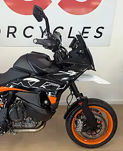 Used 2024 Ktm 890 Smt 890 Orange - Interior and Exterior details 6