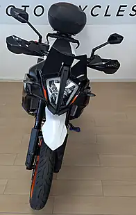 Used 2024 Ktm 890 Smt 890 Orange - Interior and Exterior details 8