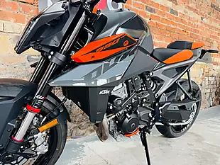 Used 2024 Ktm 990 Duke Black - Interior and Exterior details 15