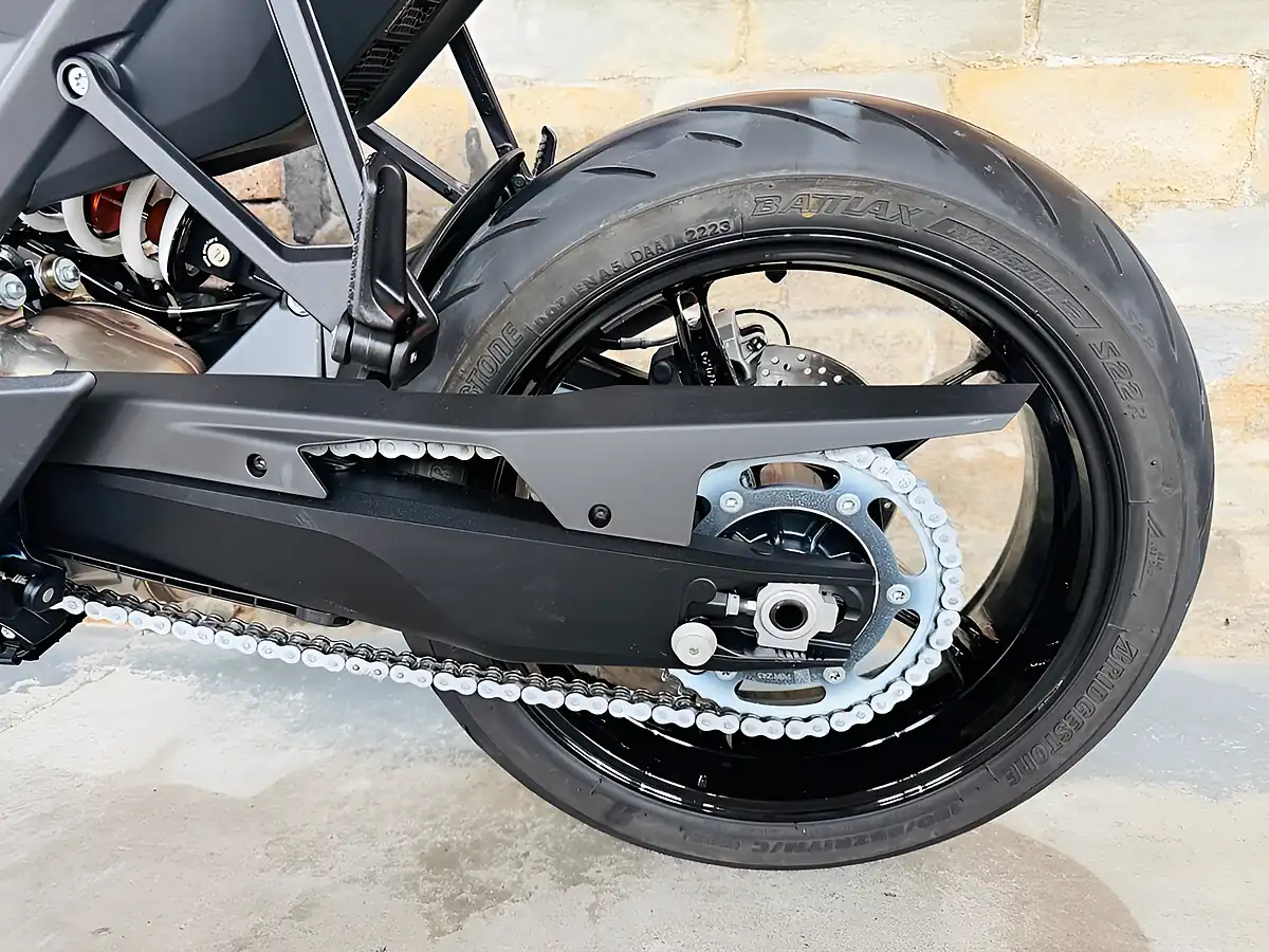 Used 2024 Ktm 990 Duke Black - Interior and Exterior details 17