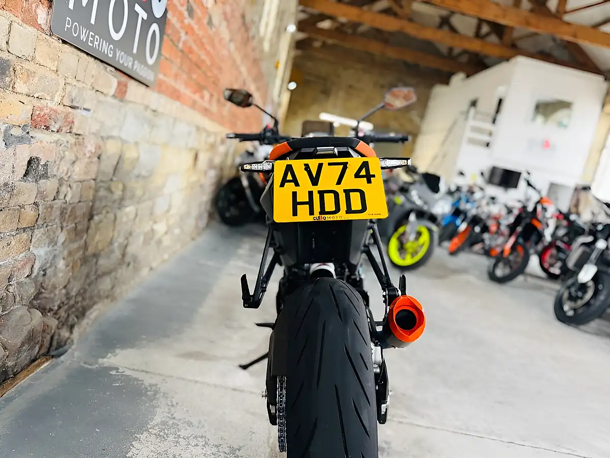 Used 2024 Ktm 990 Duke Black - Interior and Exterior details 18