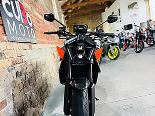 Used 2024 Ktm 990 Duke Black - Interior and Exterior details 19