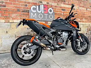 Used 2024 Ktm 990 Duke Black - Interior and Exterior details 4