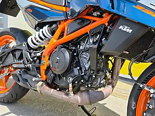 Used 2024 Ktm Duke Blue - Interior and Exterior details 12
