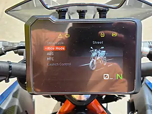 Used 2024 Ktm Duke Blue - Interior and Exterior details 7