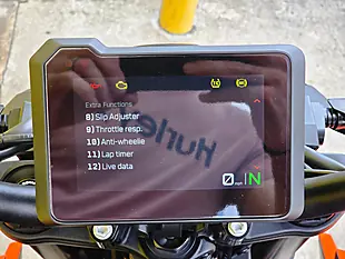 Used 2024 Ktm Duke Tech Pack Orange - Interior and Exterior details 20