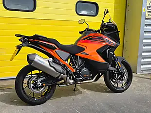 Used 2024 Ktm Super Adventure S Orange - Interior and Exterior details 4