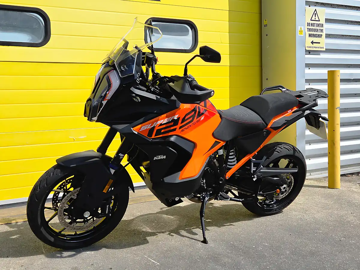 Used 2024 Ktm Super Adventure S Orange - Interior and Exterior details 7