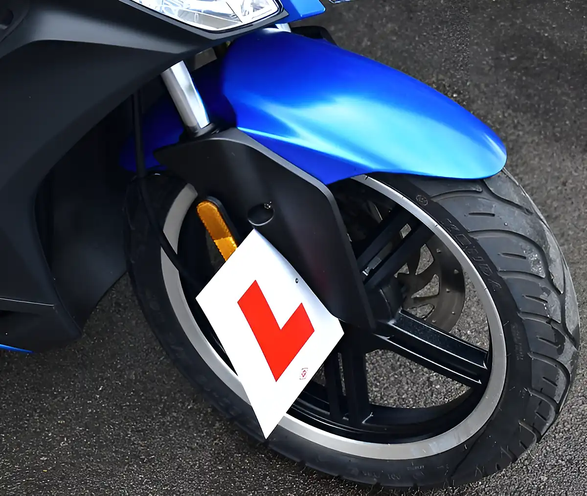 Used 2024 Kymco Agility City 125 Blue - Interior and Exterior details 10