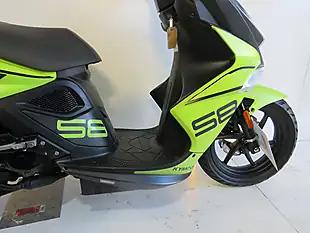 Used 2024 Kymco Super 8 Green - Interior and Exterior details 11