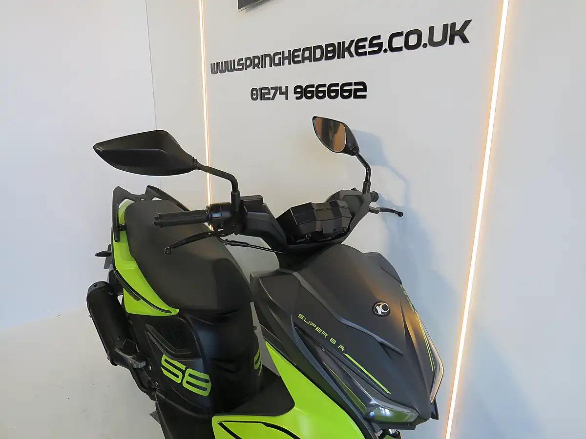 Used 2024 Kymco Super 8 Green - Interior and Exterior details 19