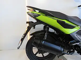 Used 2024 Kymco Super 8 Green - Interior and Exterior details 3