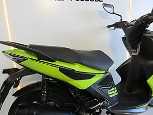 Used 2024 Kymco Super 8 Green - Interior and Exterior details 7
